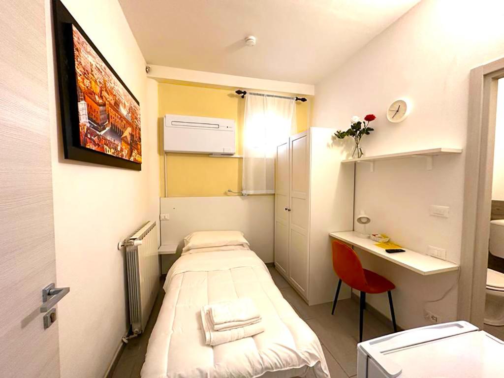 A San Lazzaro Rooms - Eenpersoonskamer Met Eigen Badkamer