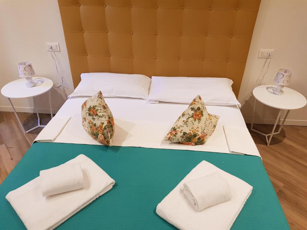 Verona Romeo's Eye - 12