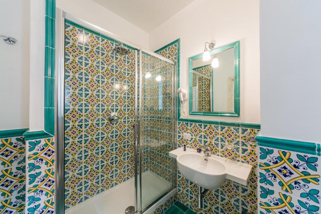 Relais San Giacomo - Klassieke Eenpersoonskamer Met Douche