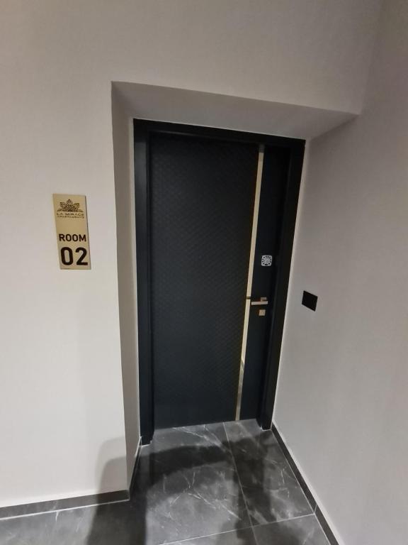 La Mirage Suites & Apartments - One-Bedroom Apartment