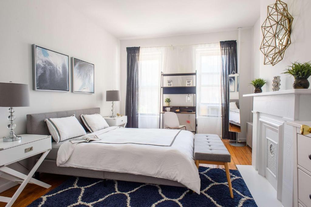 Gallery image of 1571-4S 2BR 2 blocks from Subway Upper East Side in New York