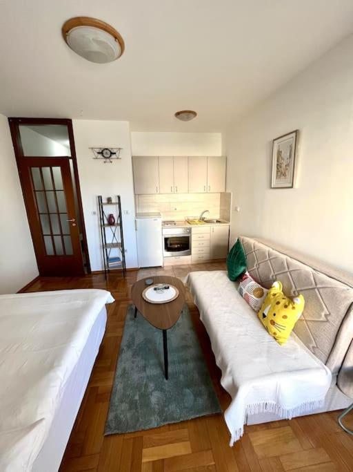 Llit o llits en una habitació de Studio 6