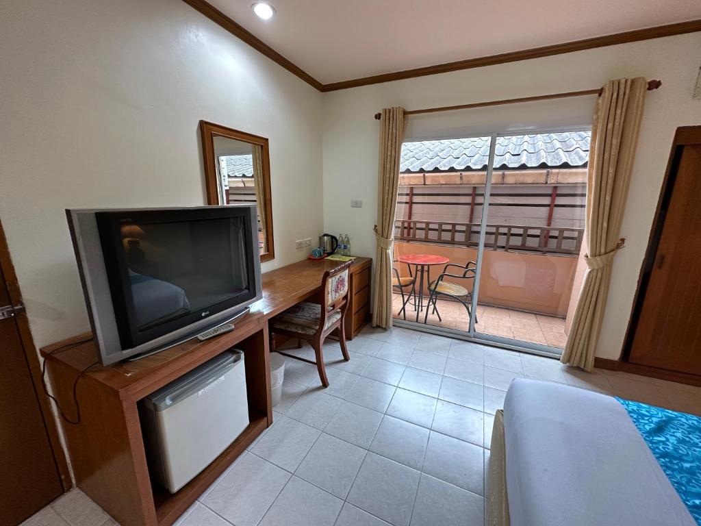 Thipurai Beach Hotel - Resim 26