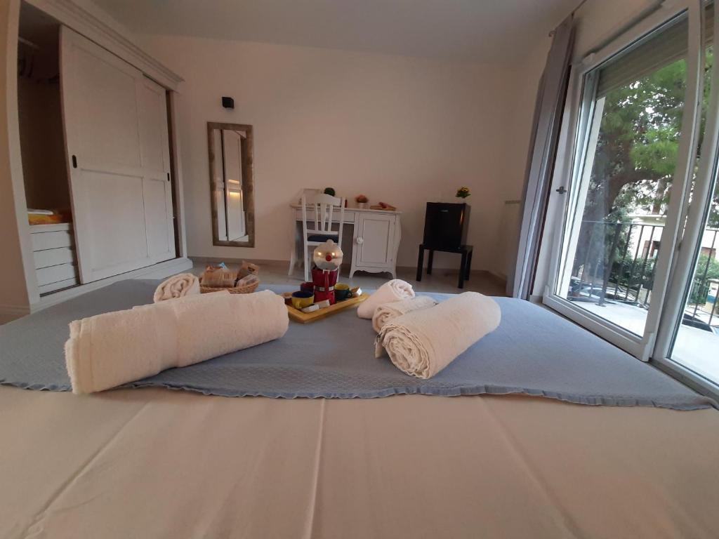 Postel nebo postele na pokoji v ubytování Dimore centro Lecce Affittacamere B&B
