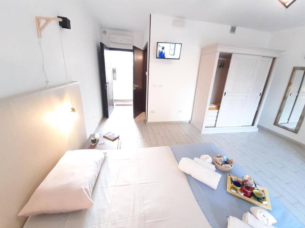 Postel nebo postele na pokoji v ubytování Dimore centro Lecce Affittacamere B&B