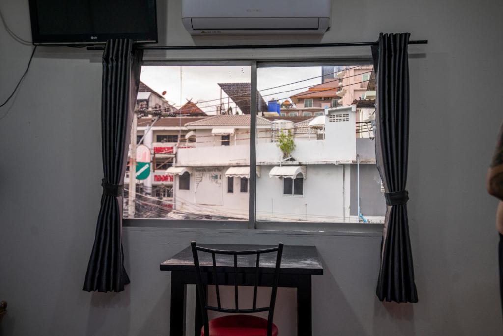 Splash Bar and Guesthouse photo