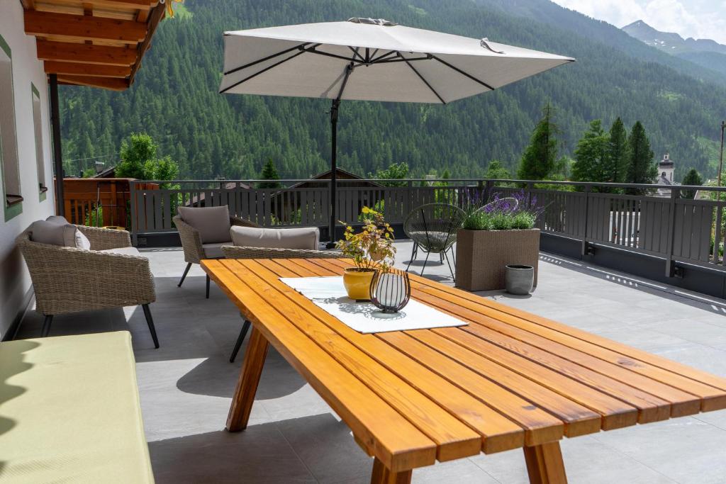 Nespecifikovaný výhled na hory nebo výhled na hory při pohledu z bed and breakfast