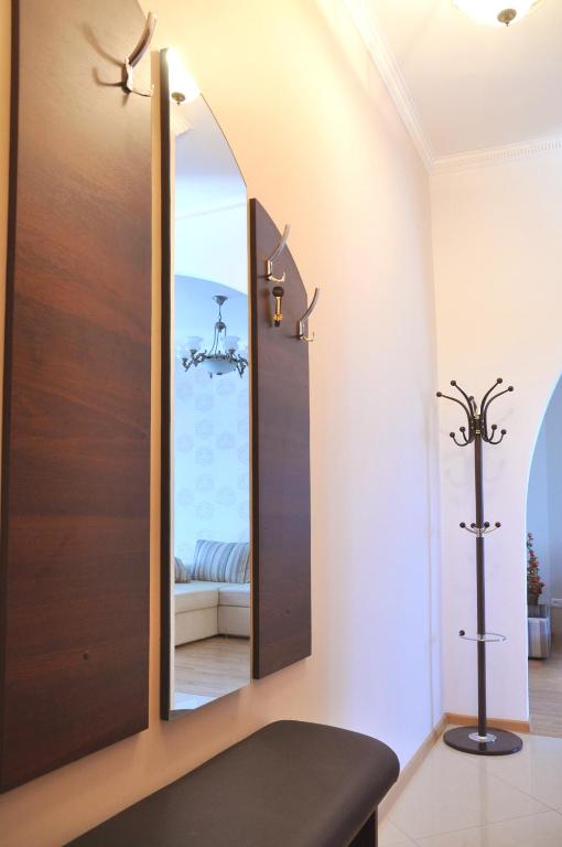 Lotos for You Apartments - Appartement D'une Chambre - Shneyersona St.2B