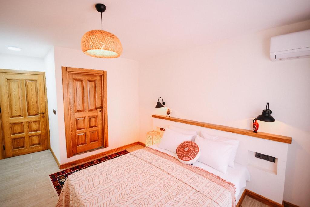 Kallinos Boutique Hotel - 8