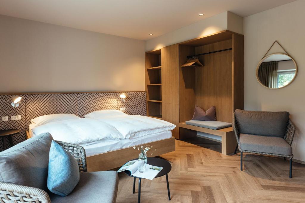 Hilburger Hotel - Chambre Double Avec Balcon