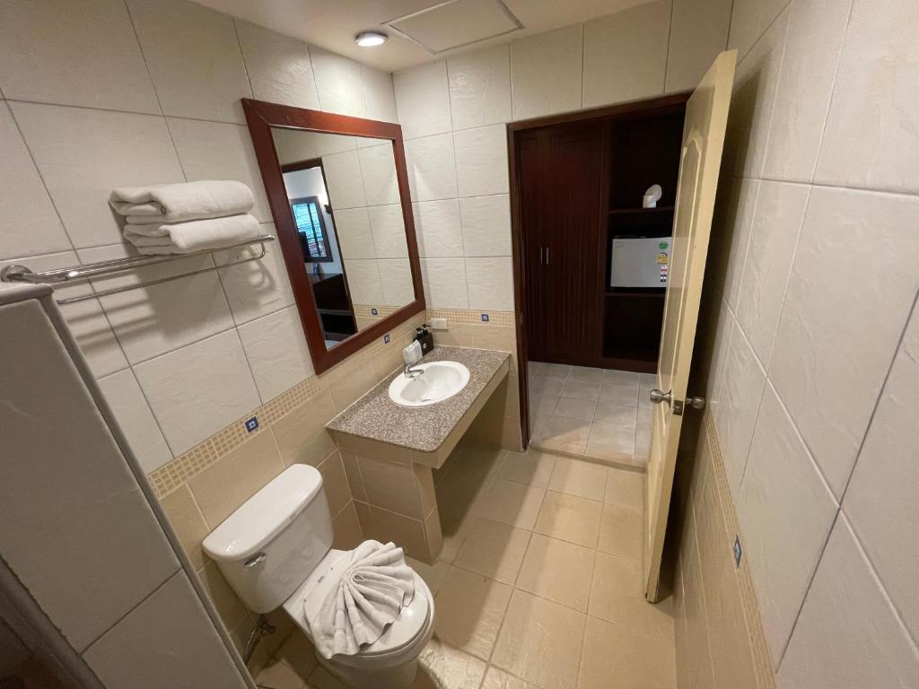 Kylpyhuone majoituspaikassa Bauman Ville Hotel