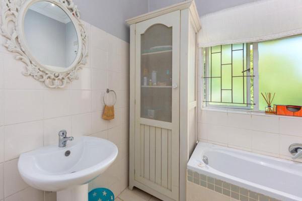 Sarah's Place- Heatherlands,George - Image 16