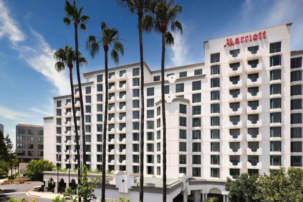 Costa Mesa Marriott photo