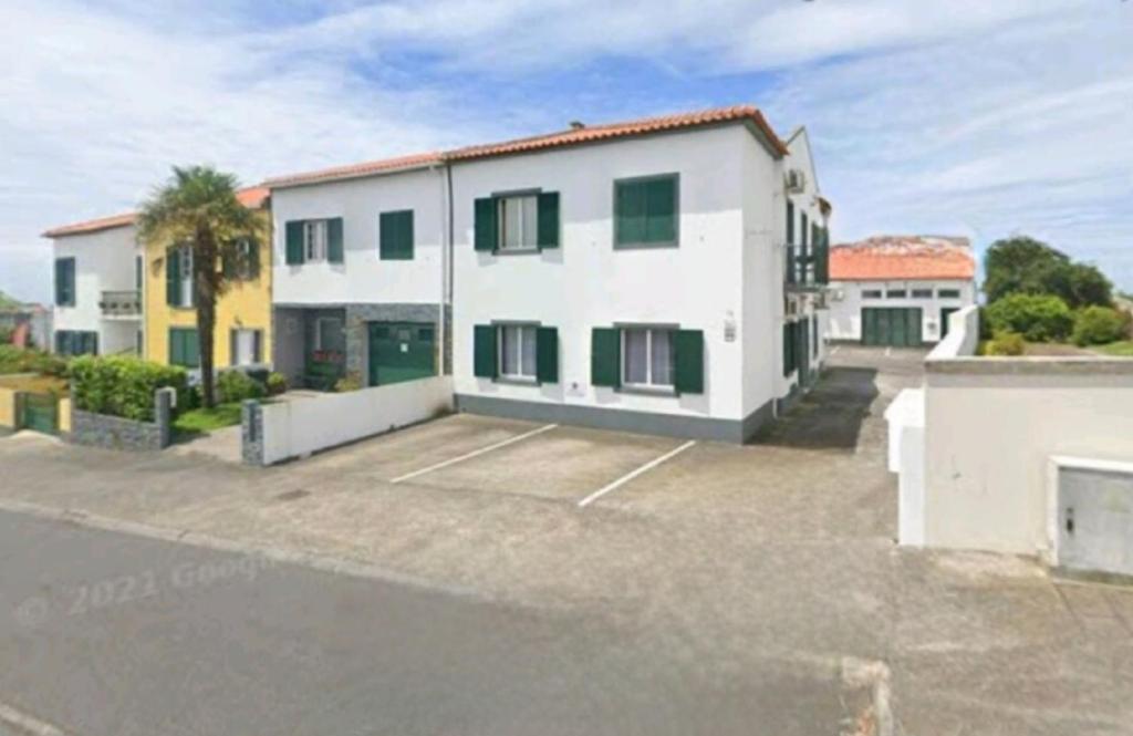 Cozy apartment close to airport