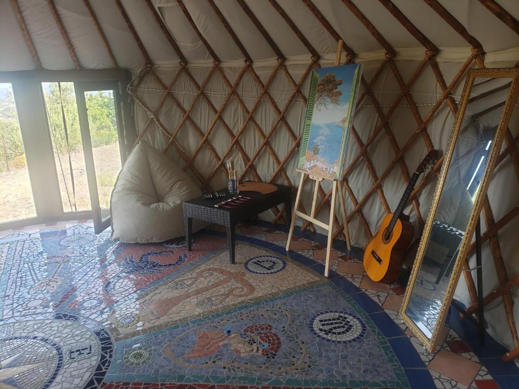 Zdjęcie z galerii obiektu Villa Elia with pool, Yurt and sea views w mieście Kos