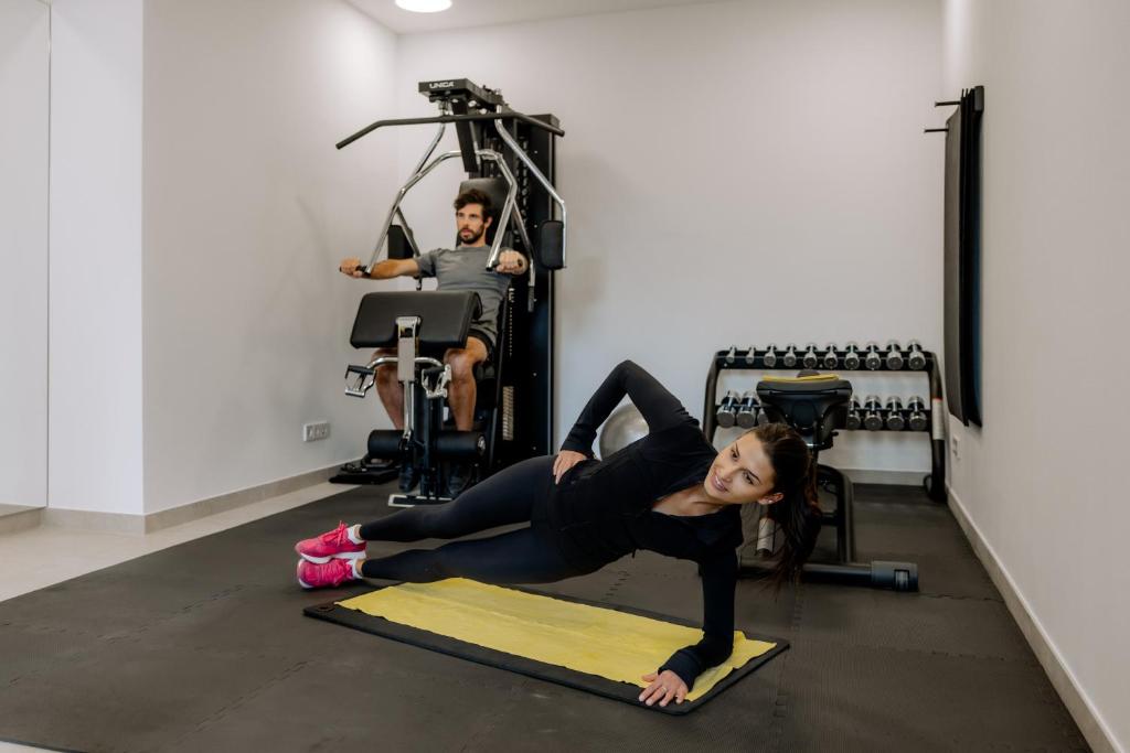 Fitness centrum a/nebo fitness zařízení v ubytování Hotel Kolping