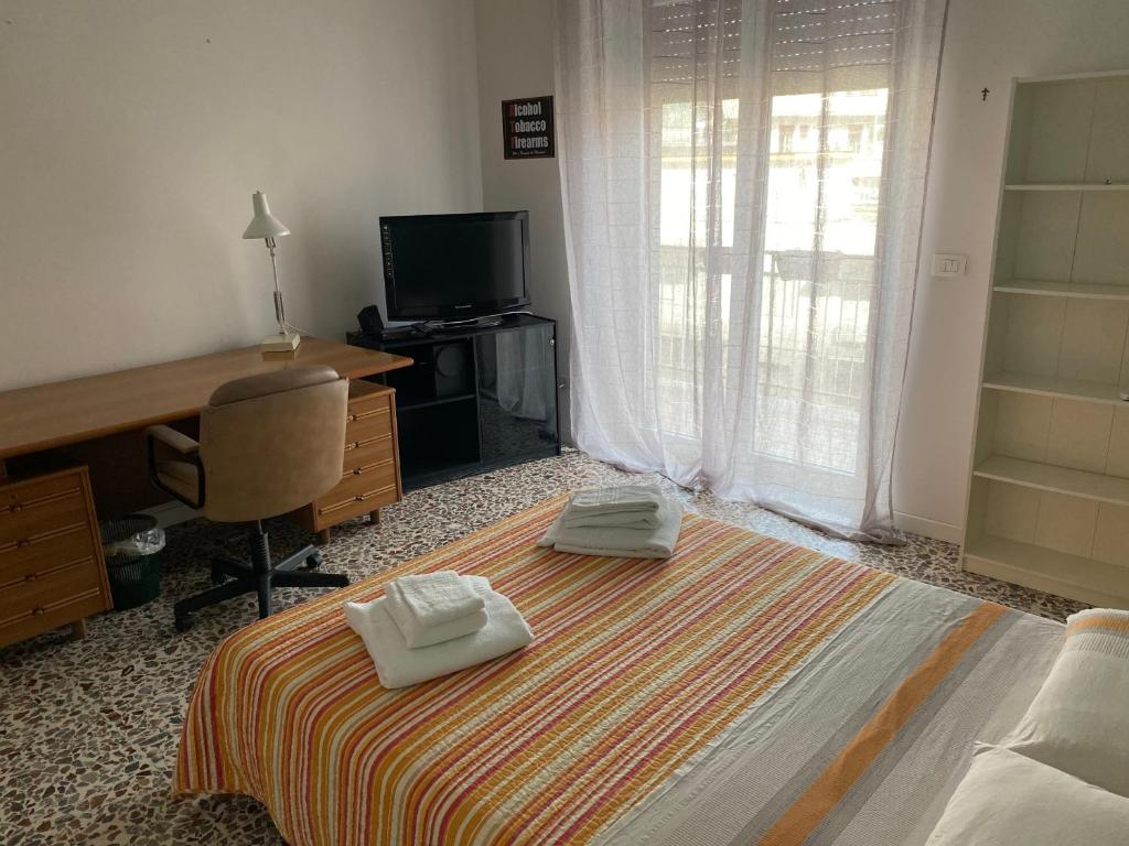 Giuffrida Apartment Rooms - 9