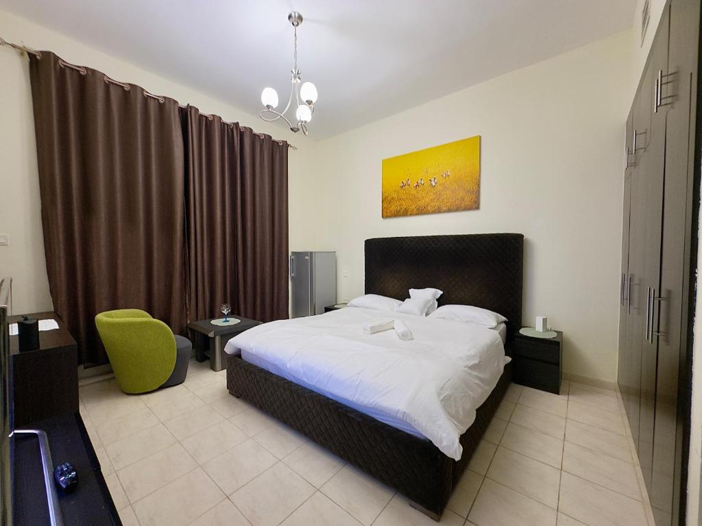 Master Bedroom, Dubai (updated prices 2024)