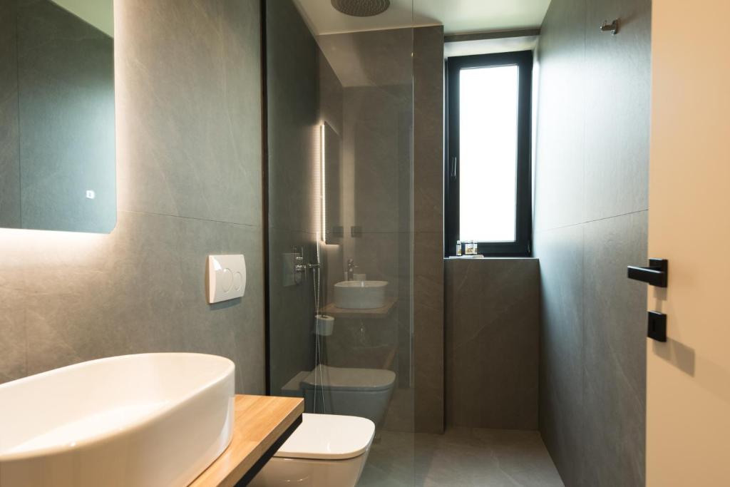 AthensOwl - Resim 19