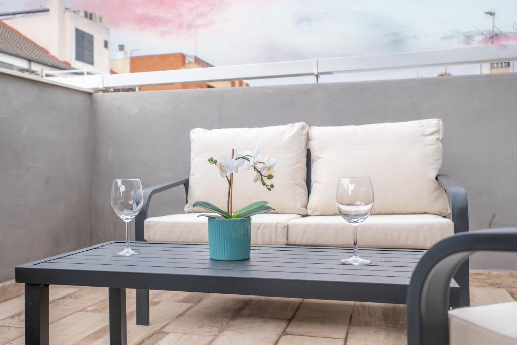 Posedenie v ubytovaní Spacious Penthouse with Private Terrace