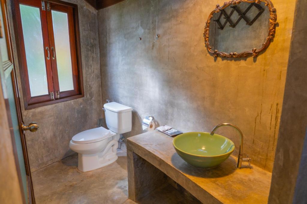 The Tropical Beach Resort - 18