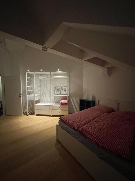 Postel nebo postele na pokoji v ubytování Gemütliches Loft