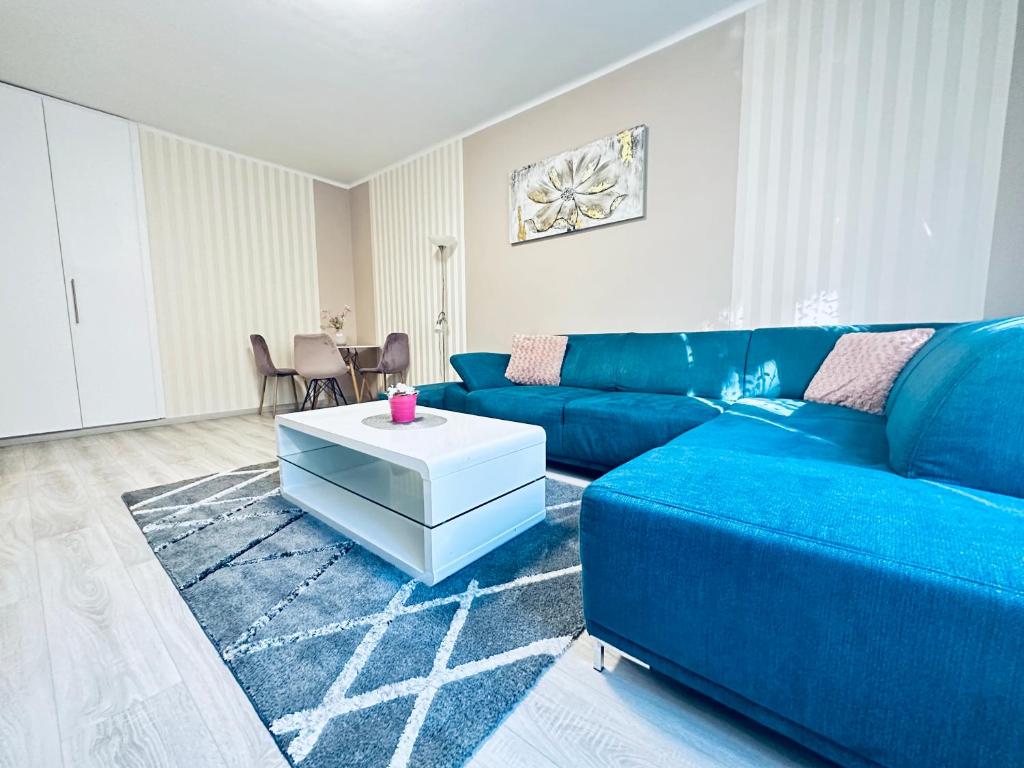 La Bella Maria Apartman 2. 7400 Kaposvár, 48-as Ifjúság útja 38 2. lépcsőház 2. em. 1. ajtó kép - 1
