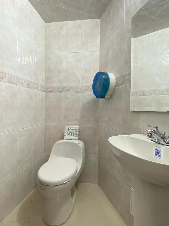 Koupelna v ubytování Hotel Fontibon