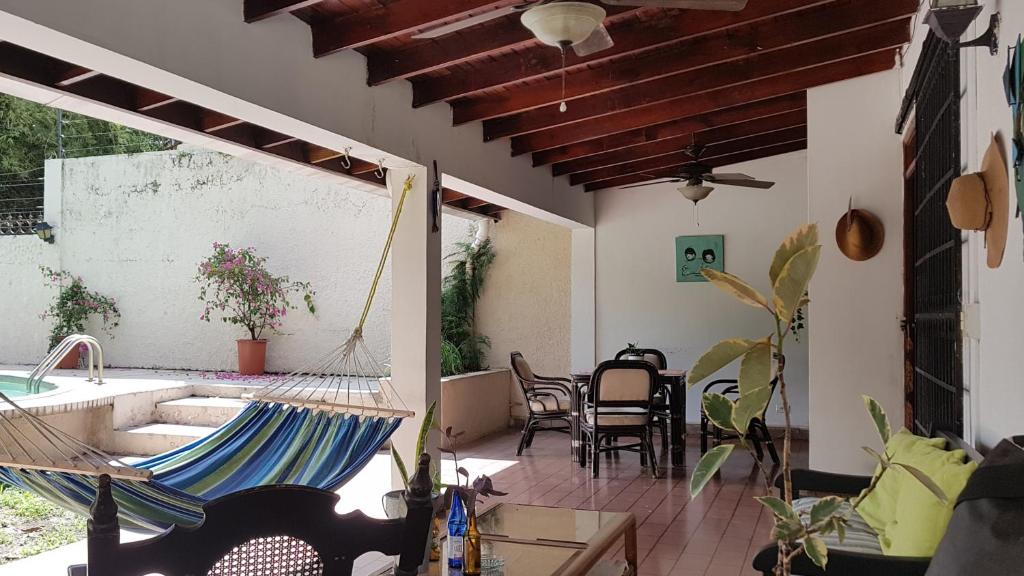 Ruang duduk di DUPLEXU PANAMA Homestay