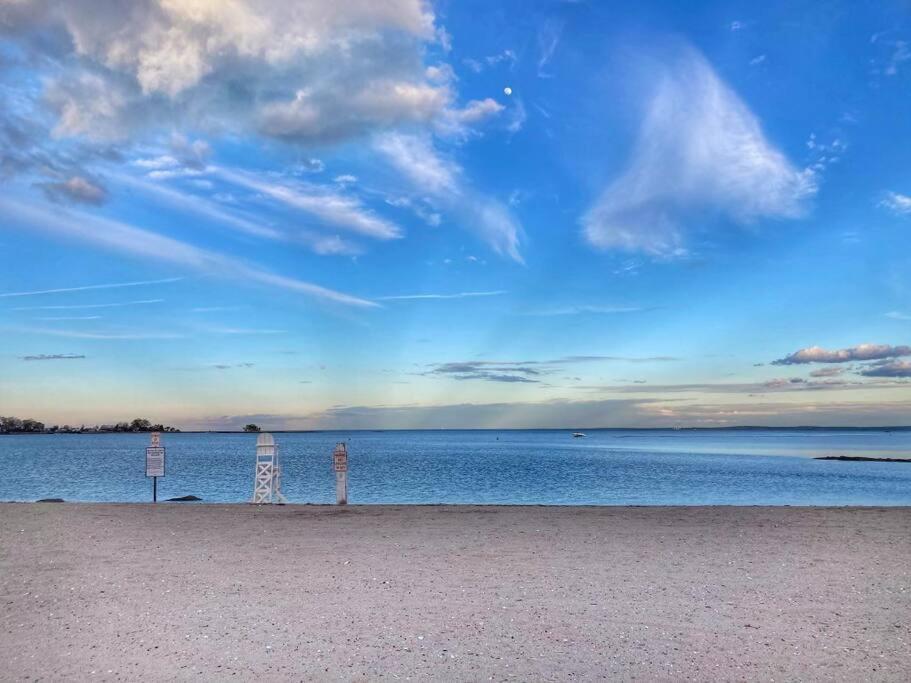 Seascape Beach Home Shippan Point, Stamford (updated prices 2024)