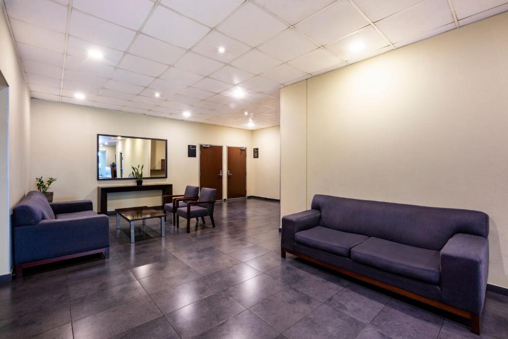 Posezení v ubytování City Express Plus by Marriott Cali Colombia