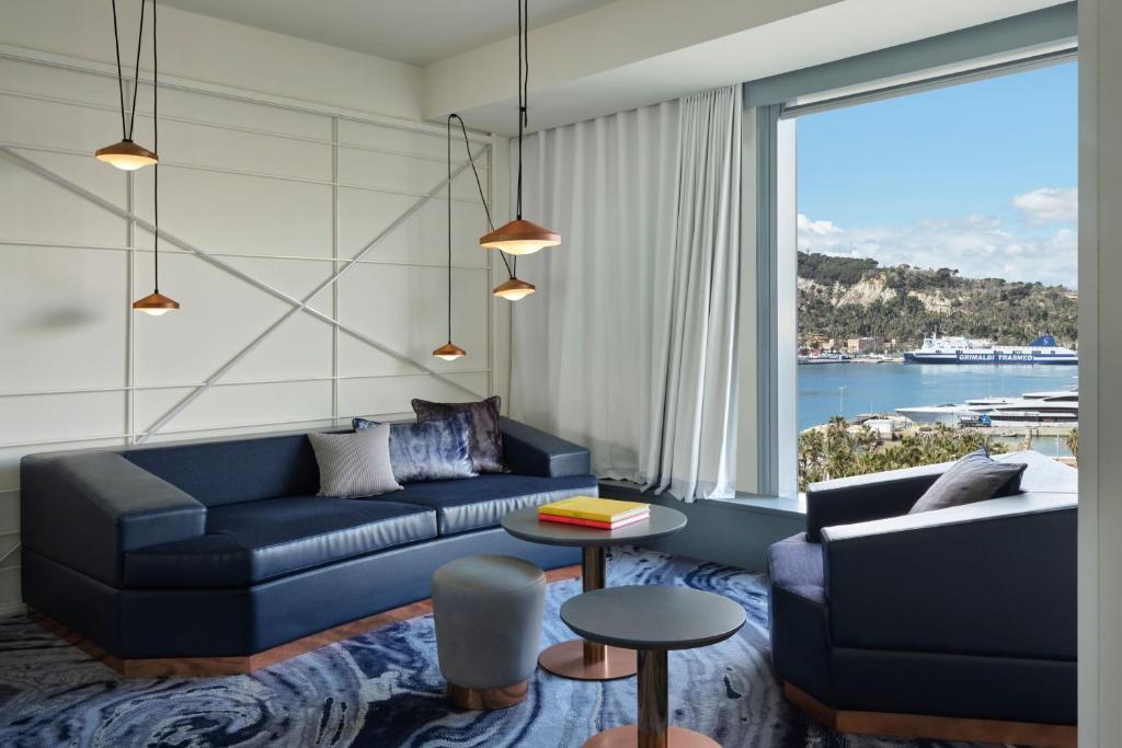 W Barcelona - Resim 43