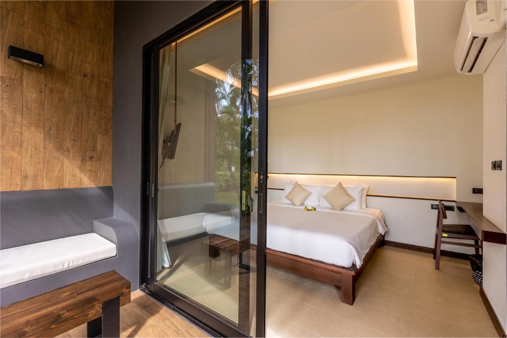 Phukhaolak Resort - 17