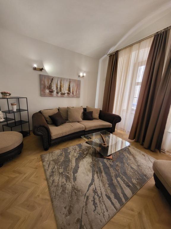 Χώρος καθιστικού στο MONAR Exclusive Center FREE Parking in Garage