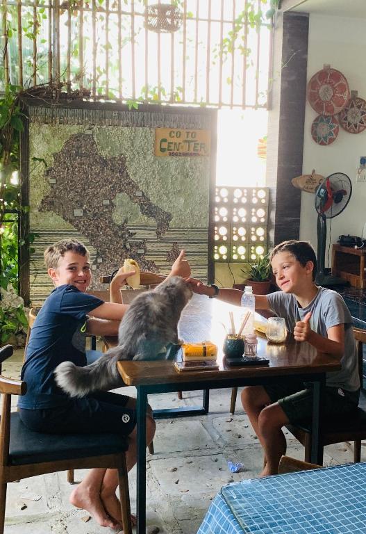 Hosté ubytování Coto Center Homestay