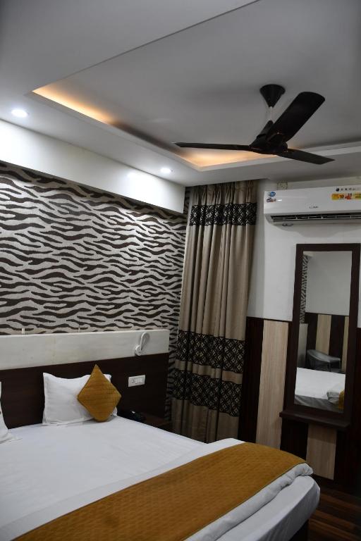 Hotel Royal Comfort Inn - Chambre Double De Luxe