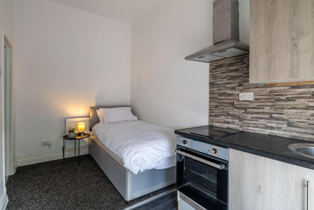 Charming 1Bed Studio13 in Coventry, Coventry (updated prices 2024)