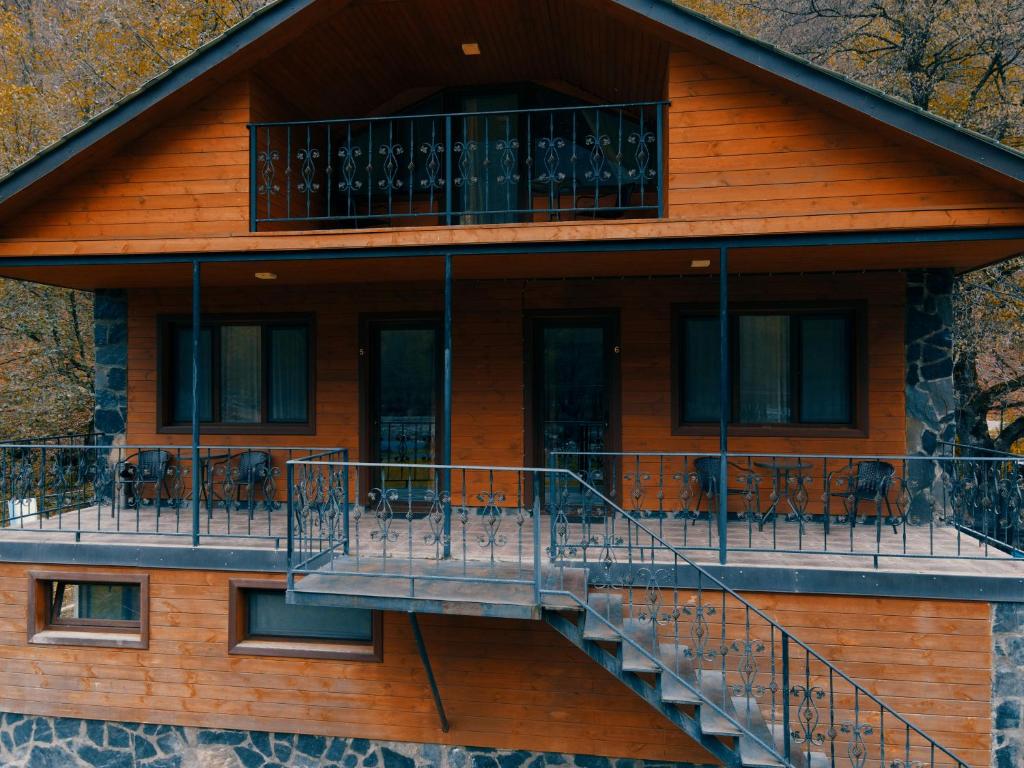 Balkón nebo terasa v ubytování Tourist Complex Khomi