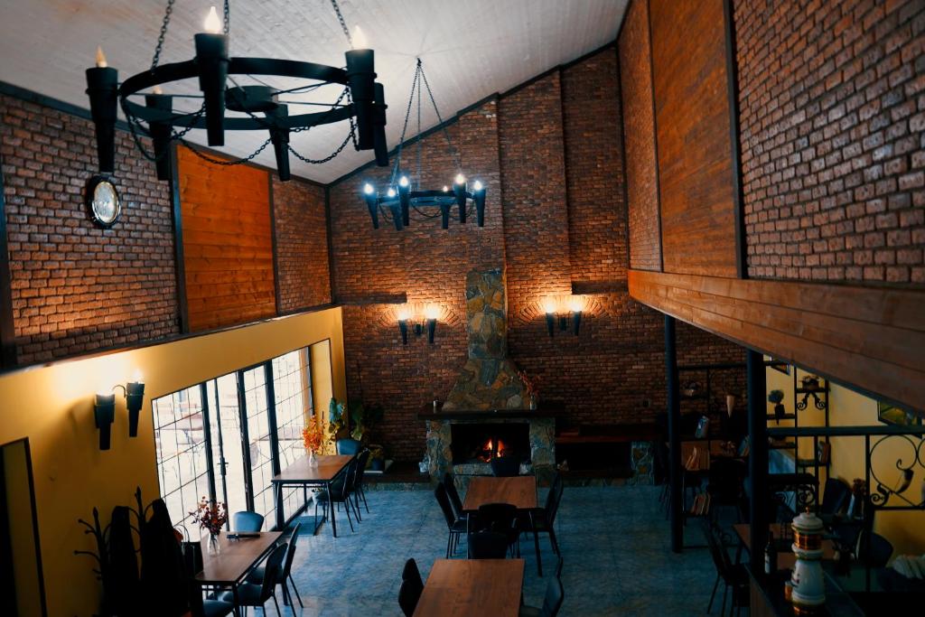 Restaurace v ubytování Tourist Complex Khomi