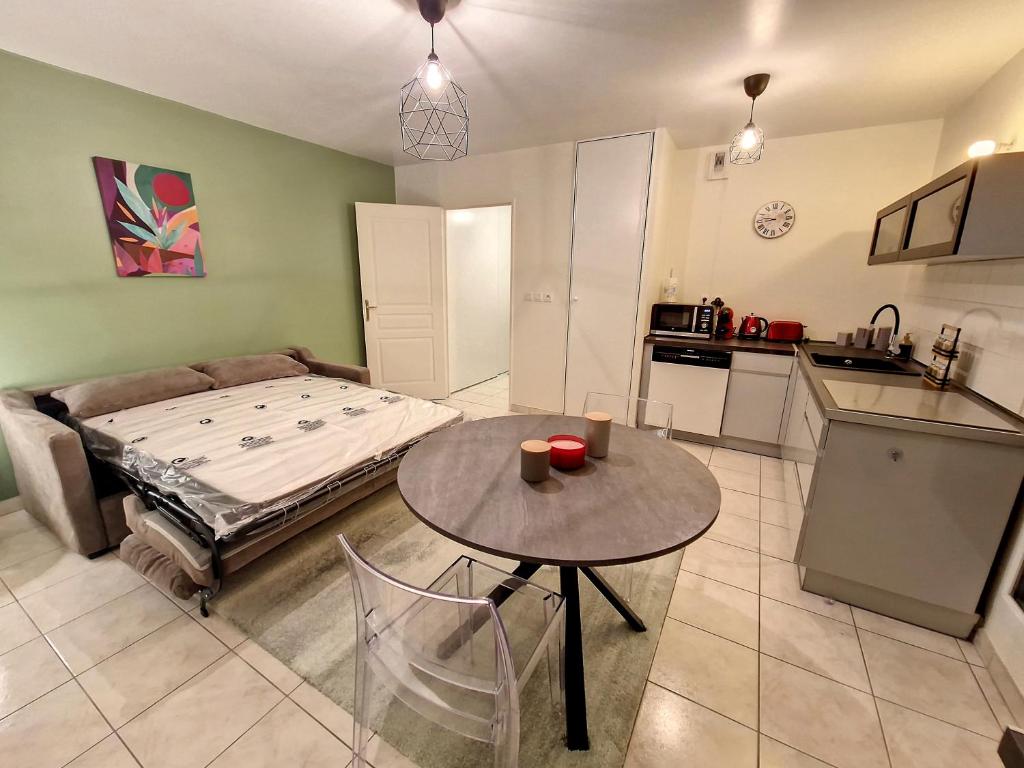 Η κουζίνα ή μικρή κουζίνα στο Appartement ZEN