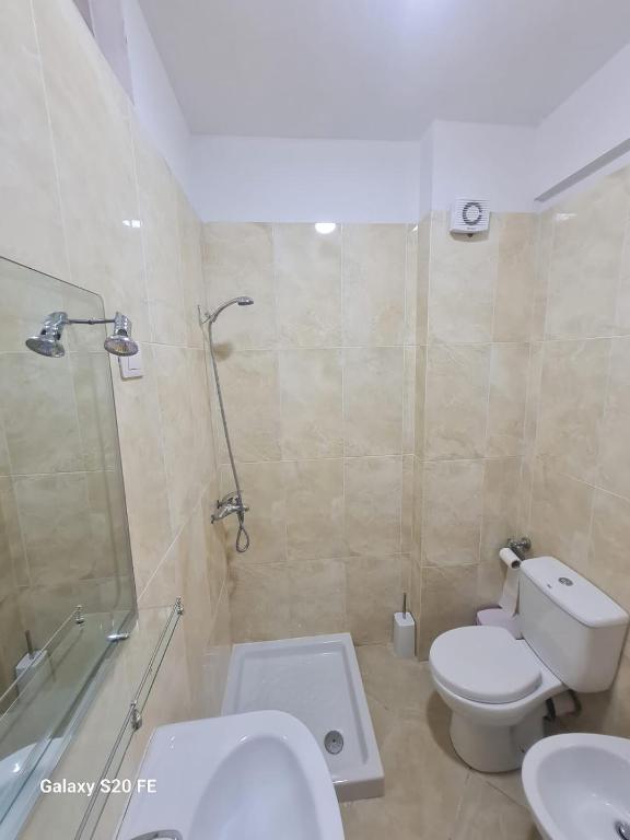 Aulona Apartament - Image 7