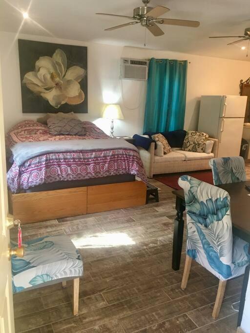 Uniquely unique in Ludowici, Ludowici (updated prices 2024)