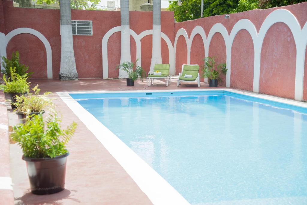 Bazén v ubytování Hotel El Cid nebo v jeho okolí