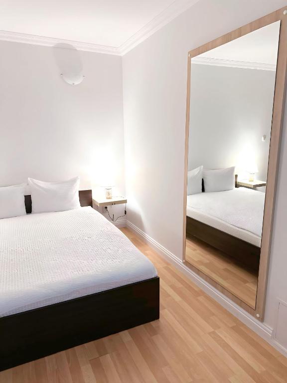 Hanul lui Ionut 2 - Resim 10