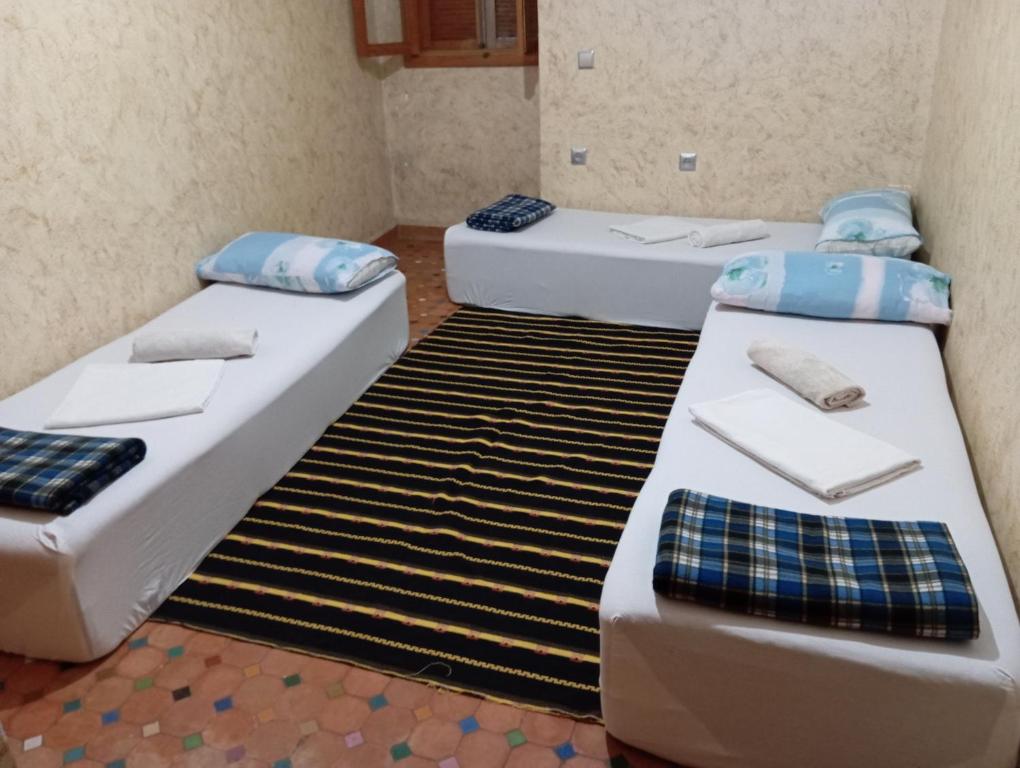 Postel nebo postele na pokoji v ubytování KAYEZER