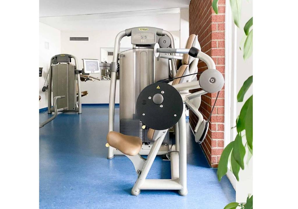 Fitness centrum a/nebo fitness zařízení v ubytování Charmante Ferienwohnung mit Sauna und Schwimmbad im zauberhaften Bayerischen Wald