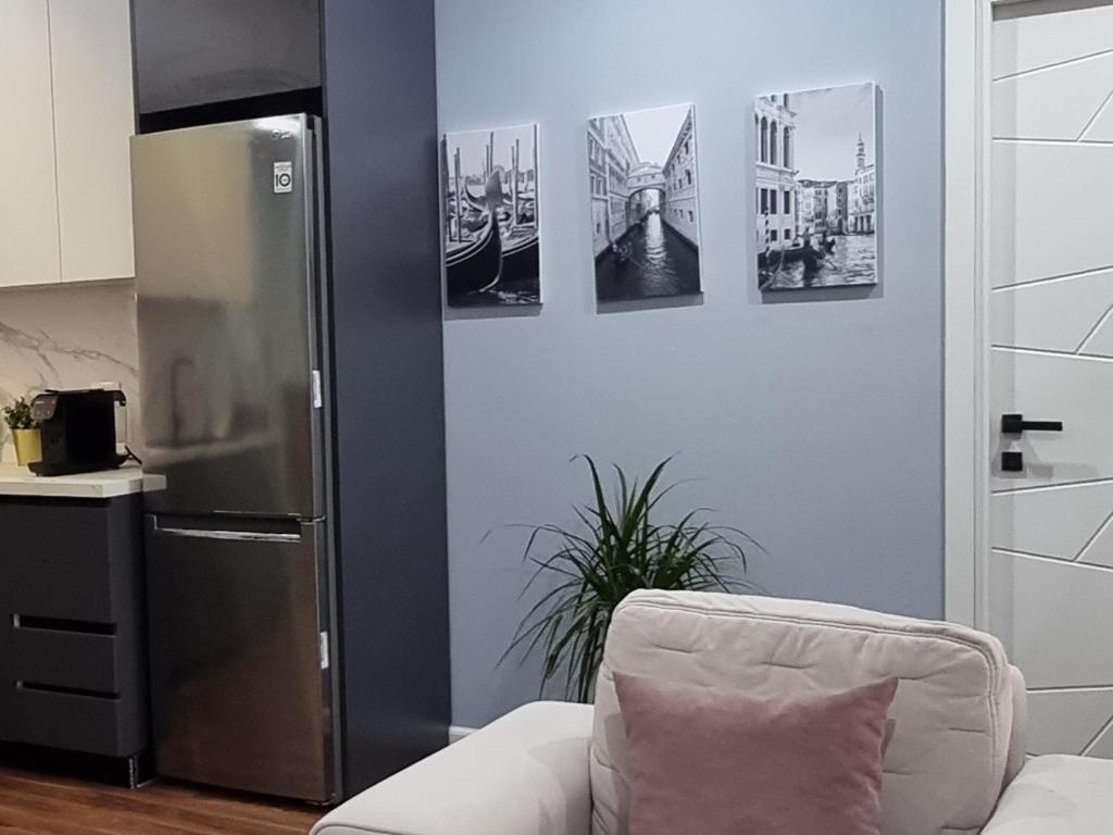 Eri Apartment