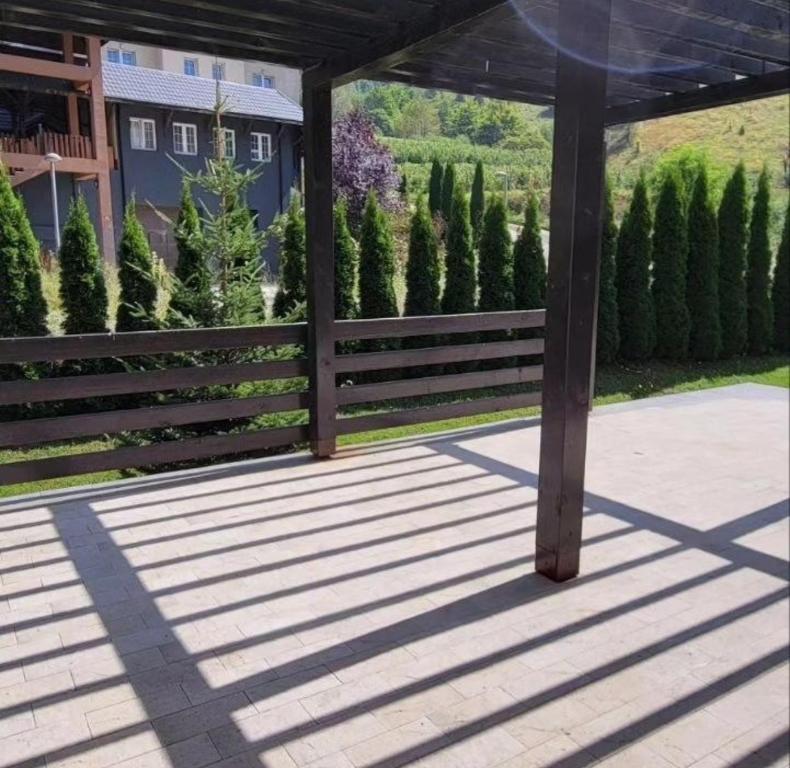 Zahrada ubytování Gondola Studio Brzeće Kopaonik
