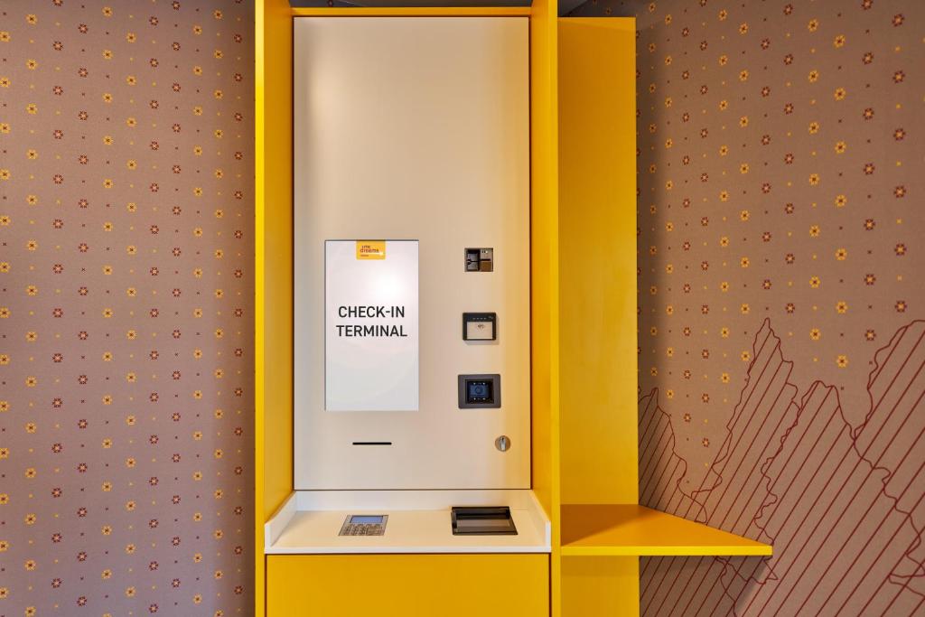 McDreams Hotel Essen - Resim 4