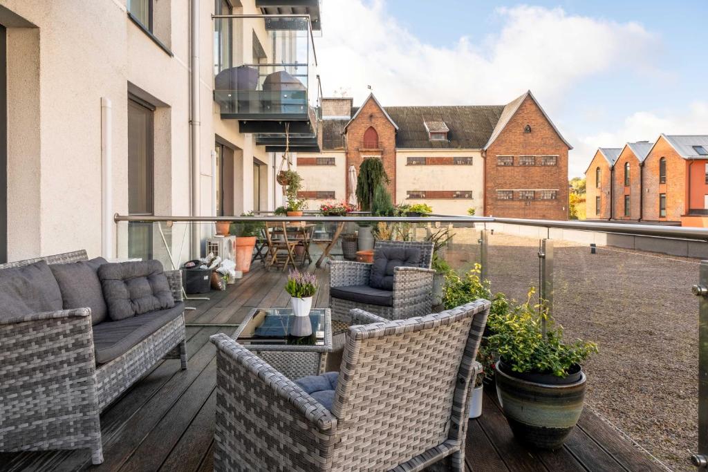 King Mindaugas Apartments - Studio With Terrace